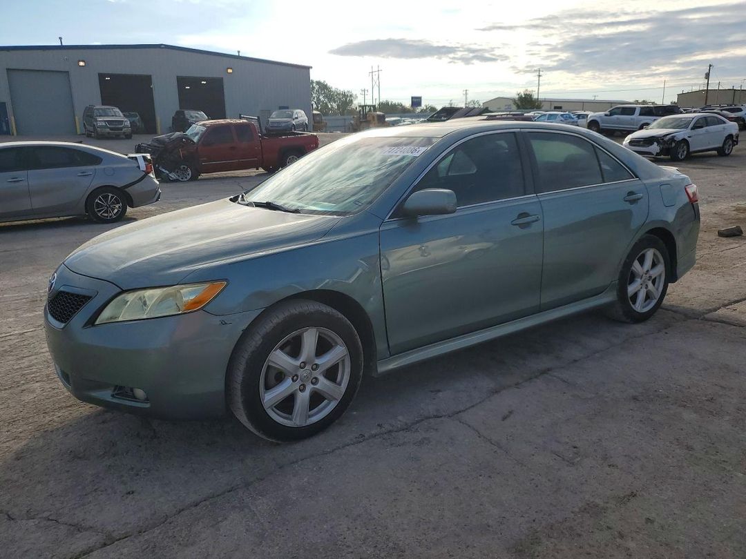 Вид 2007 TOYOTA CAMRY, угол 1