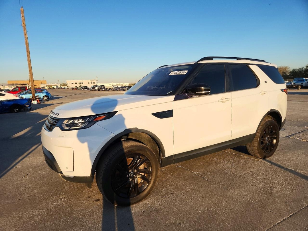 Vue de 2018 LAND ROVER DISCOVERY HSE, angle 1