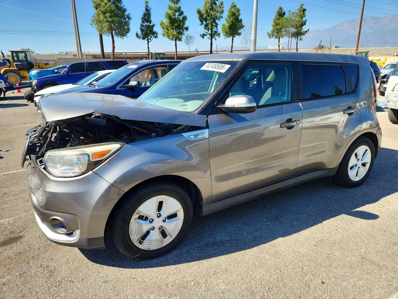 Vedere 2016 KIA SOUL BASE, unghi 1