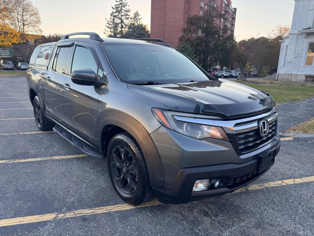 منظر 2017 HONDA RIDGELINE RTL، زاوية 1