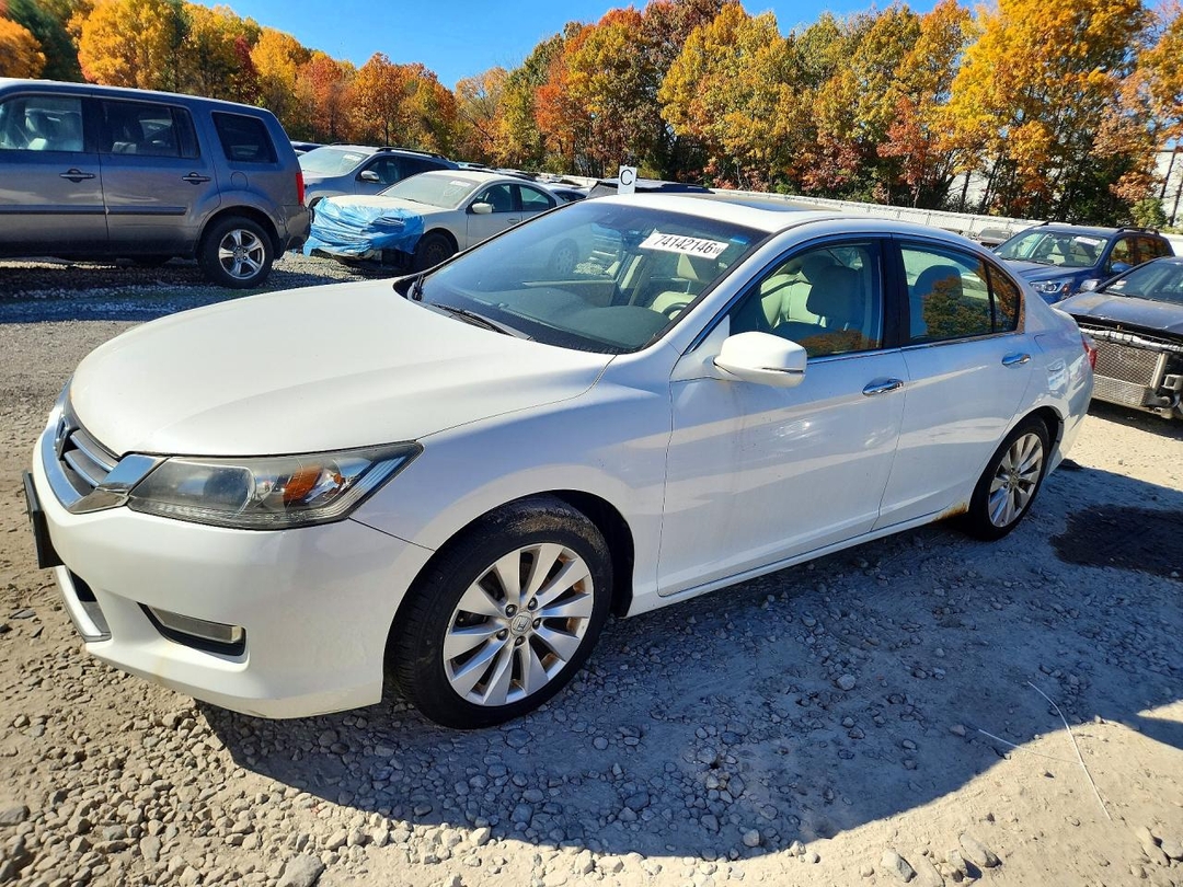 Vista de 2013 HONDA ACCORD EXL, ángulo 1