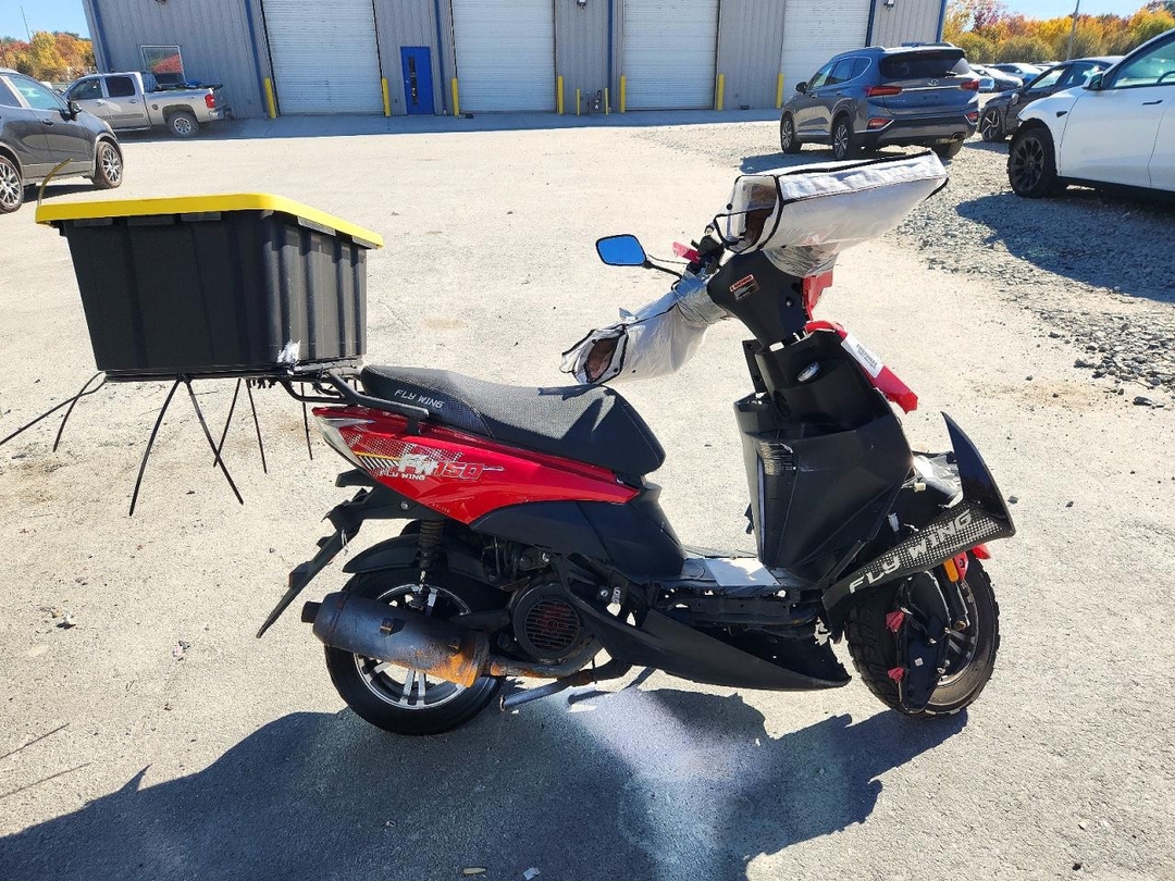 Vista de 2025 TZTC FLYWING ST-150, ángulo 1
