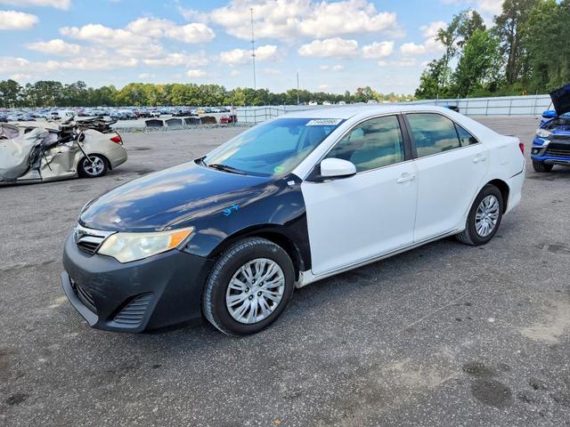 2013 TOYOTA CAMRY LE