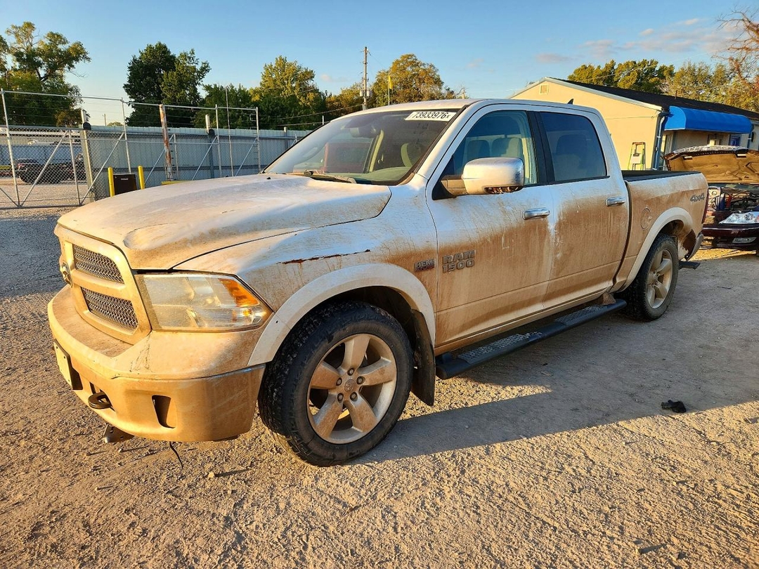 منظر 2018 RAM 1500 SLT، زاوية 1