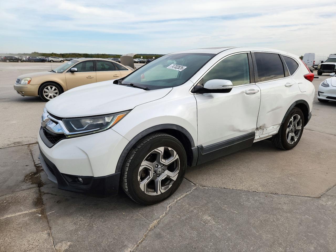 Vista de 2019 HONDA CRV EX, ángulo 1