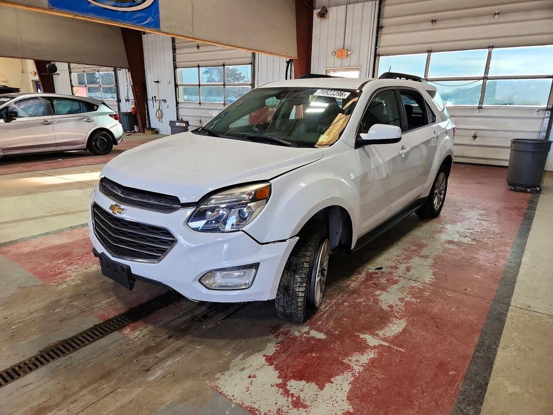 Vista de 2017 CHEVROLET EQUINOX LT, ángulo 1