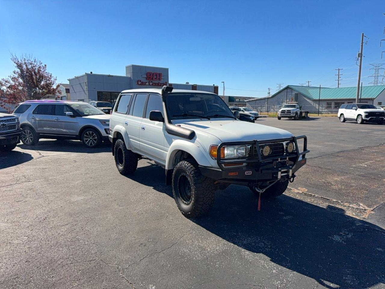 Vue de 1994 TOYOTA LAND CRUISER DJ81, angle 1