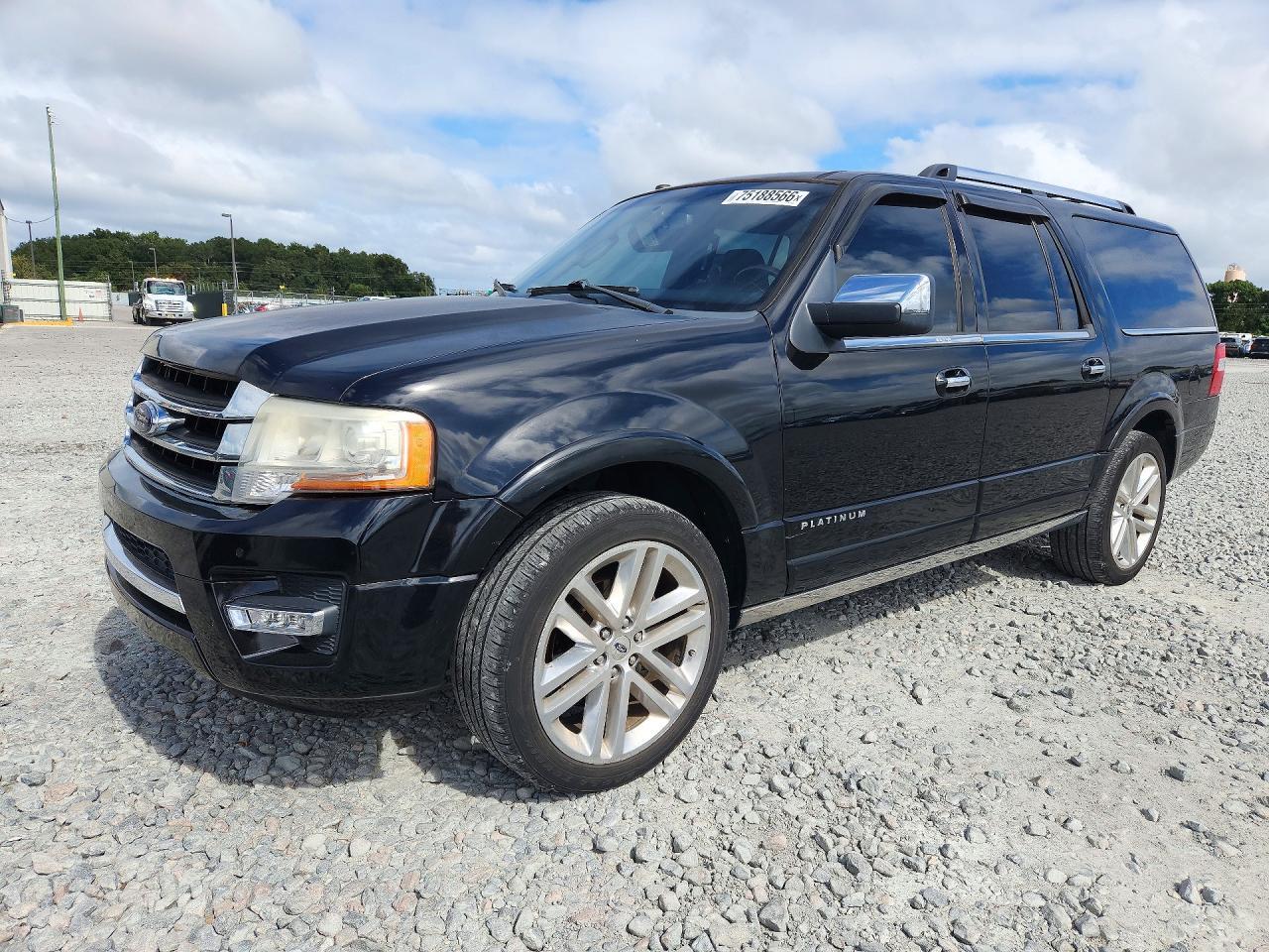 Vue de 2017 FORD EXPEDITION EL PLATINUM, angle 1
