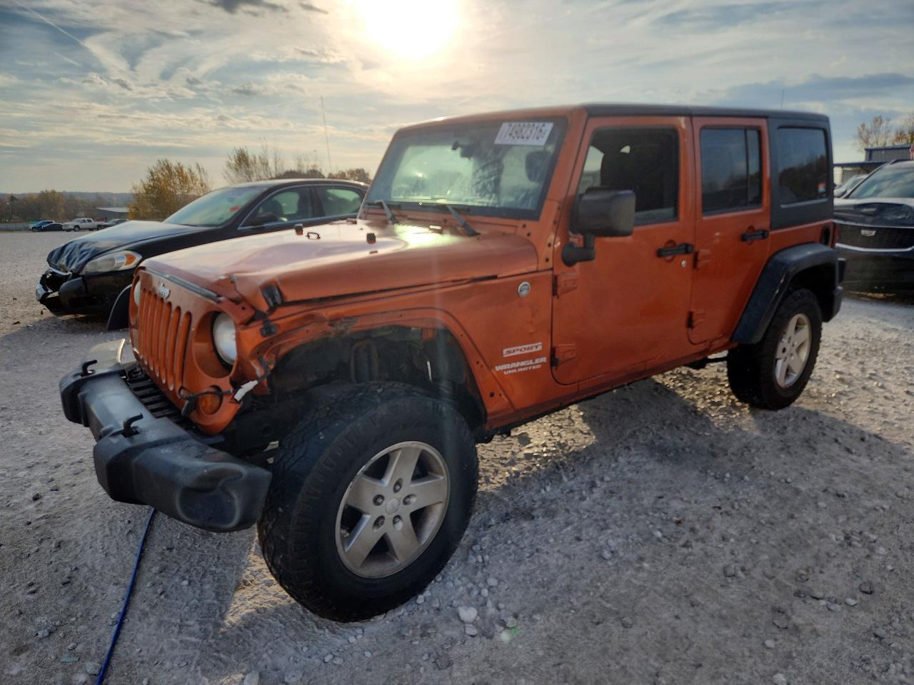 Vista de 2011 JEEP WRANGLER UNLIMITED SPORT, ángulo 1