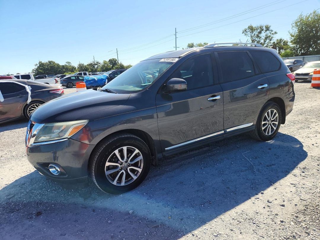 Vista de 2013 NISSAN PATHFINDER S, ángulo 1