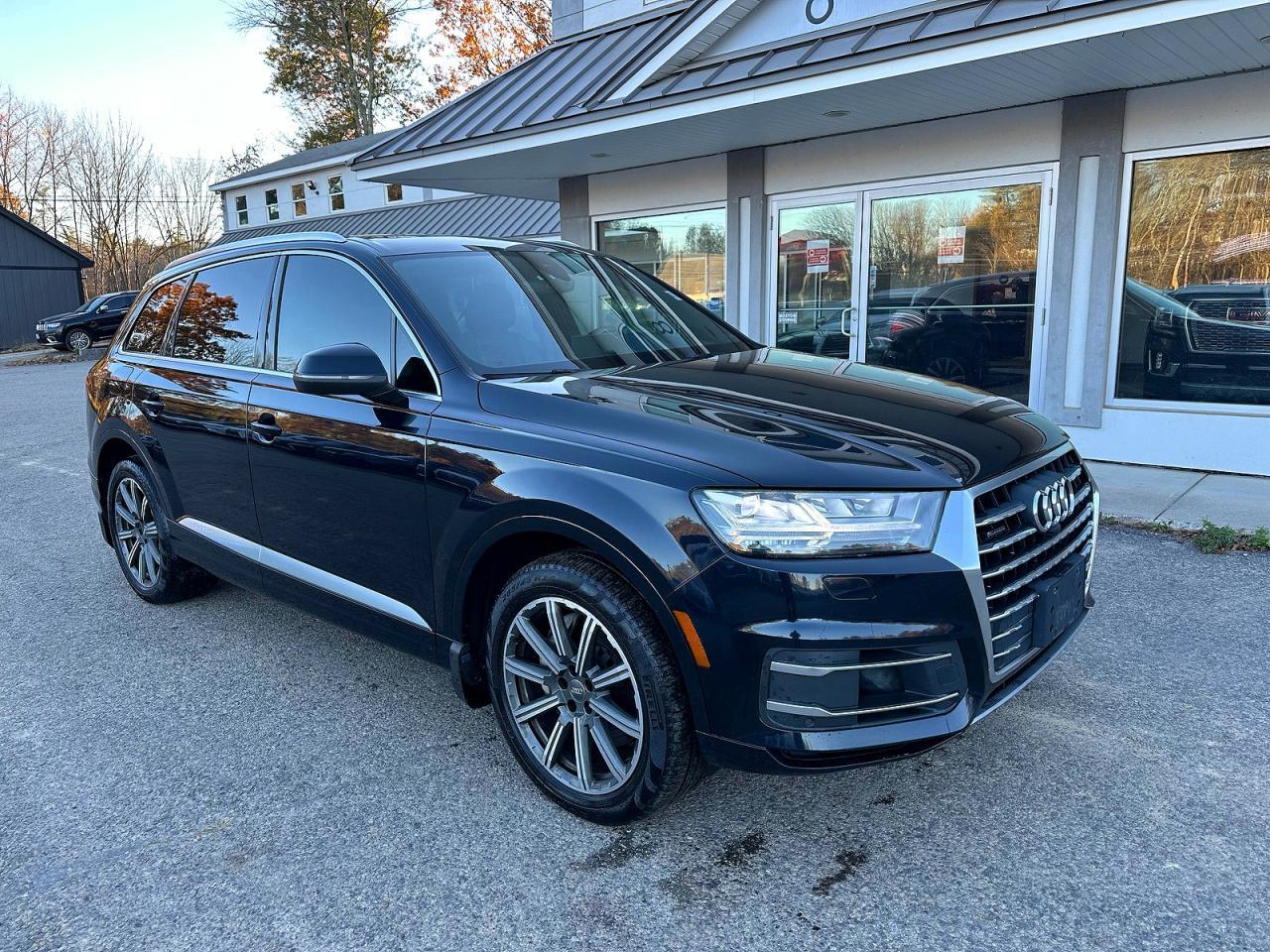 منظر 2017 AUDI Q7 PREMIUM PLUS، زاوية 1