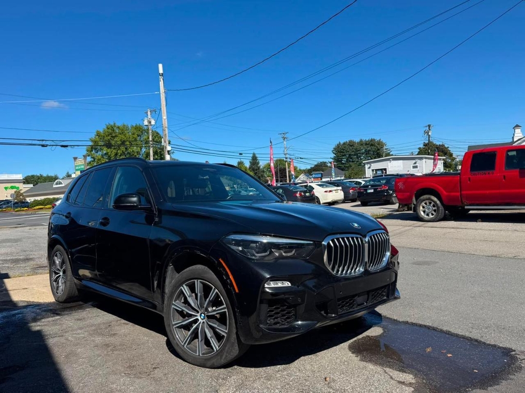 Vista de 2019 BMW X5 XDRIVE50I, ángulo 1