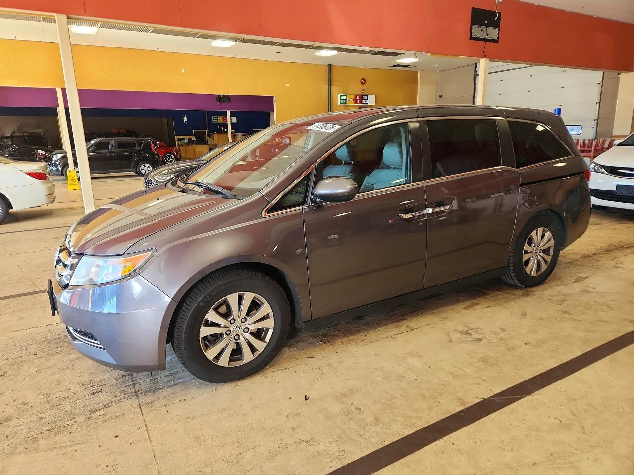 منظر 2015 HONDA ODYSSEY EXL، زاوية 1