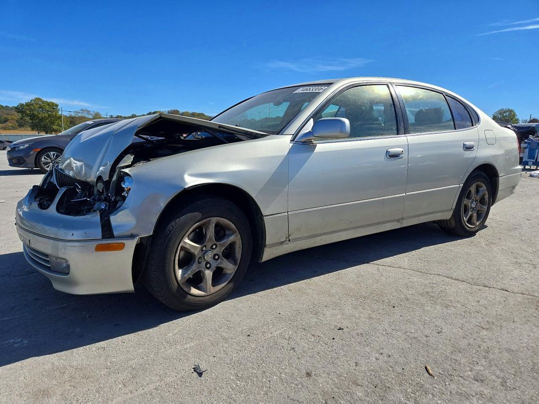 Vue de 2001 LEXUS GS 300, angle 1