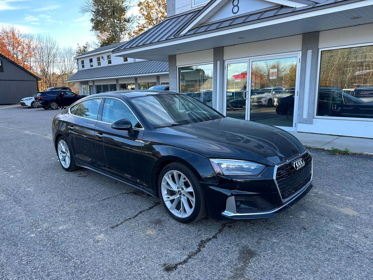منظر 2022 AUDI A5 PREMIUM 40، زاوية 1