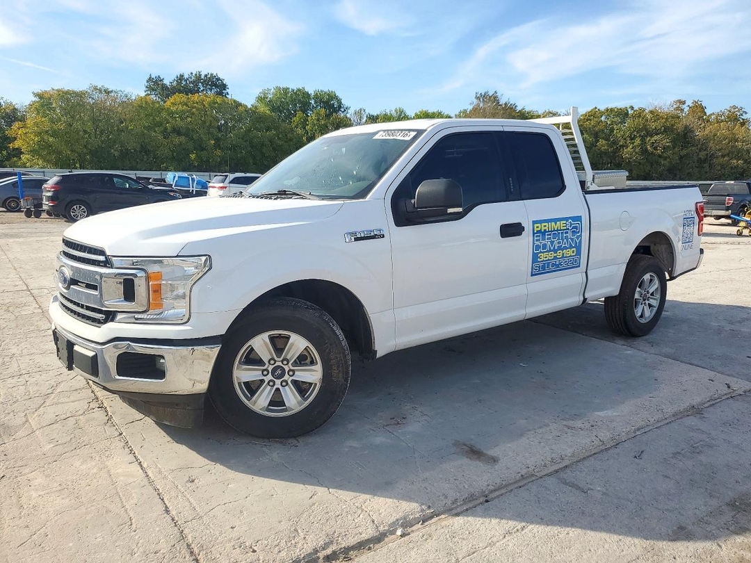 منظر 2018 FORD F150 SUPER CAB، زاوية 1