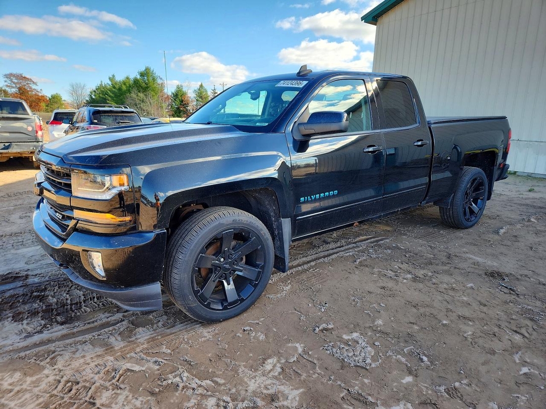 Vista de 2019 CHEVROLET SILVERADO LD K1500 LT, ángulo 1