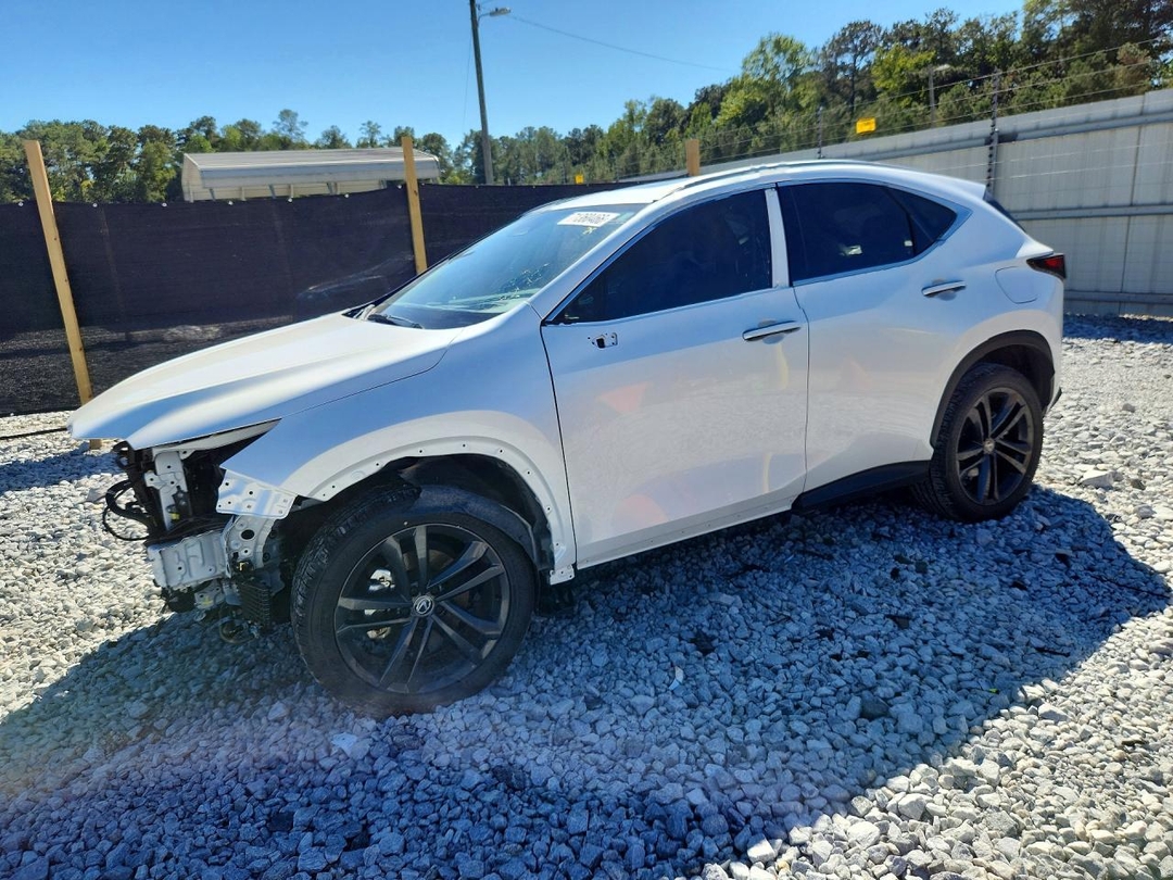 Vista de 2025 LEXUS NX 450H+ BASE, ángulo 1