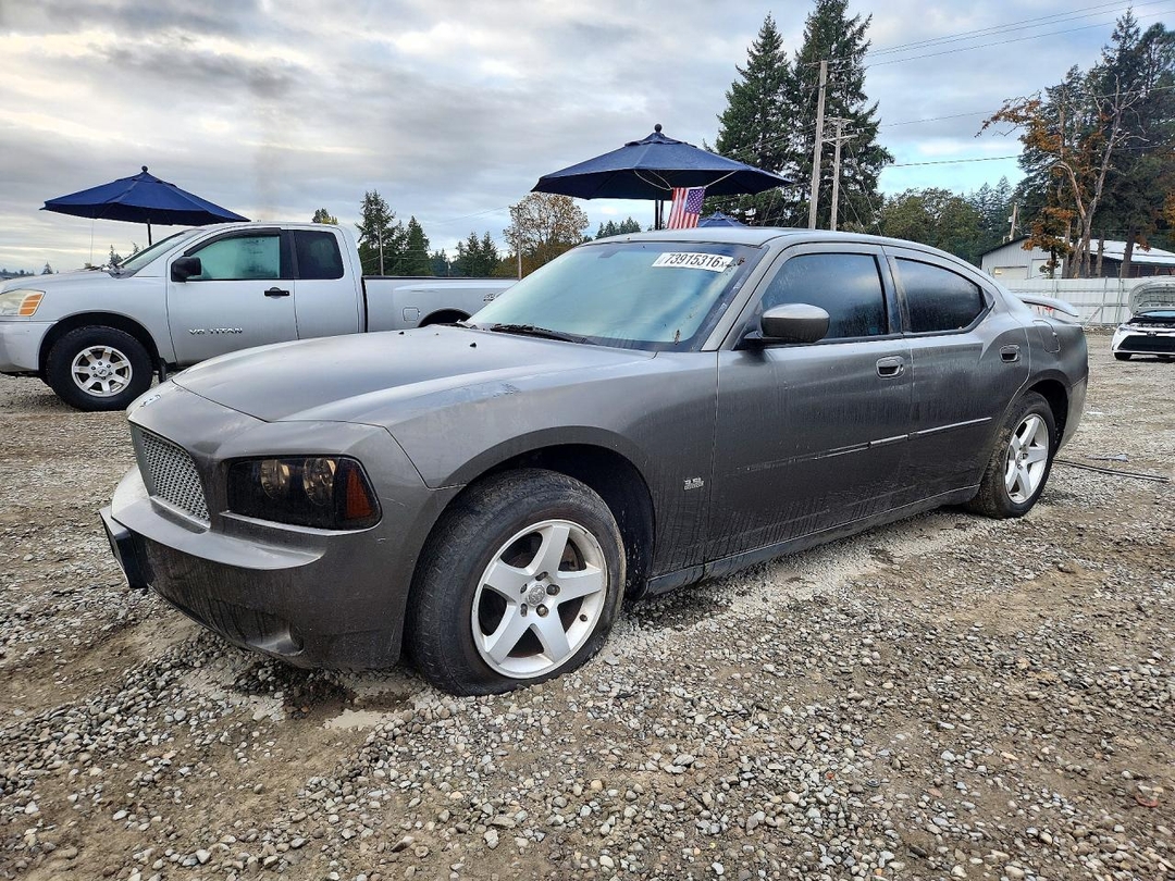 Вид 2010 DODGE CHARGER SXT, угол 1