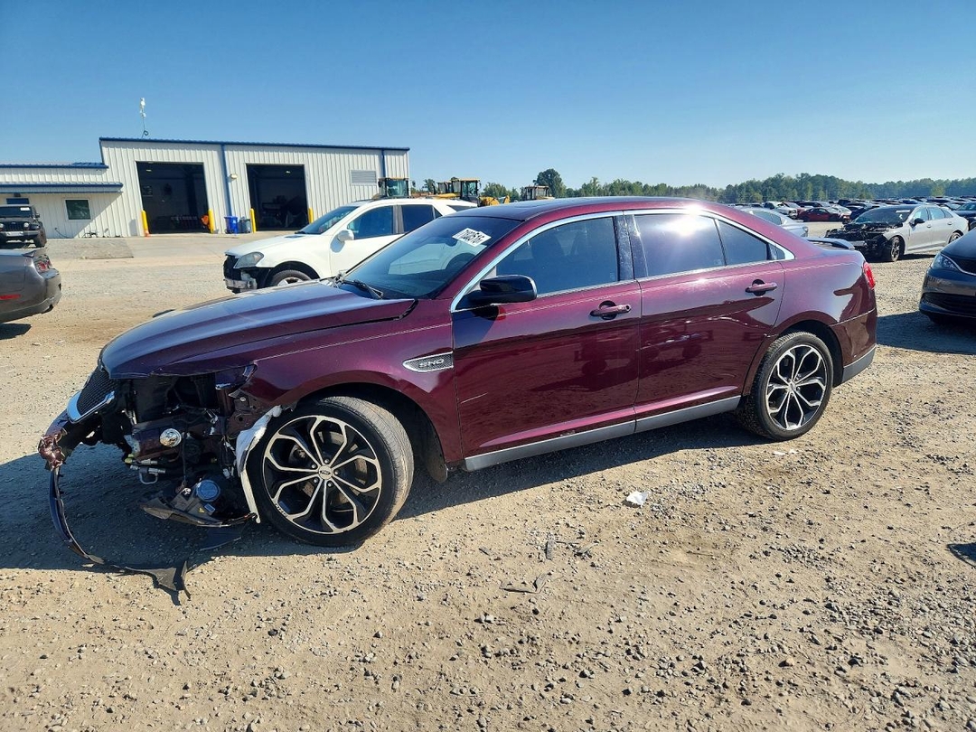 Вид 2018 FORD TAURUS SHO, угол 1